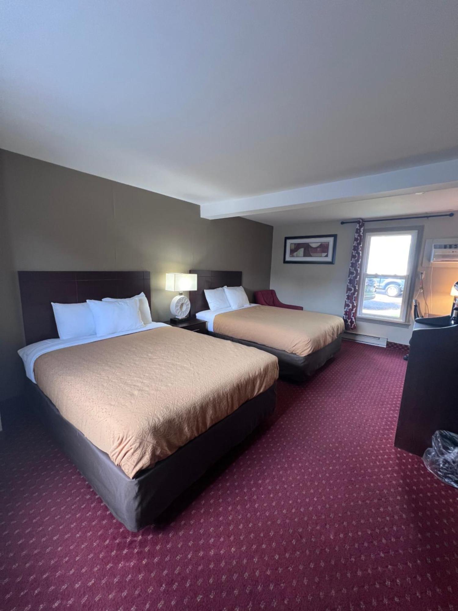 Rodeway Inn & Suites Hershey Exteriér fotografie