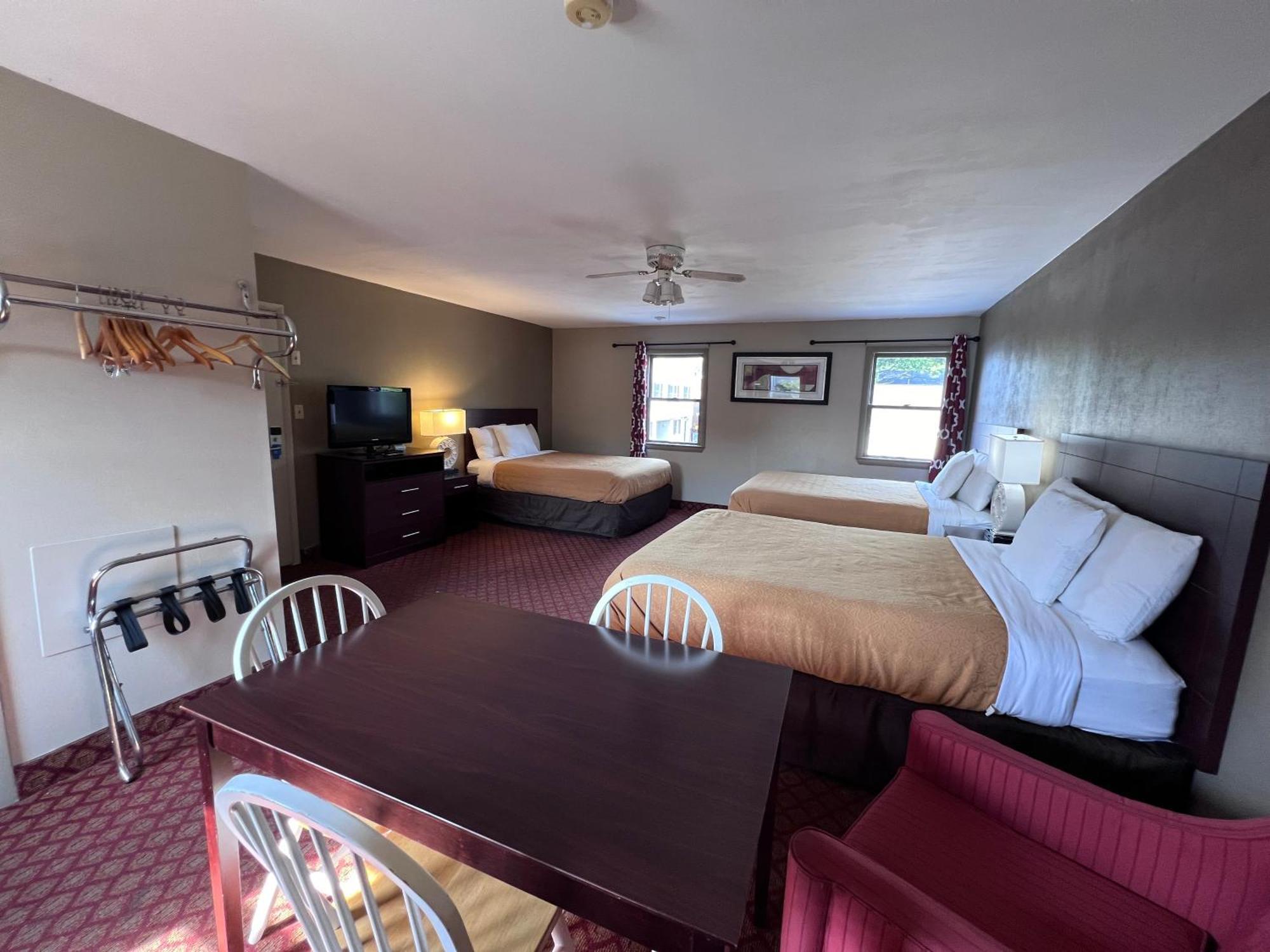 Rodeway Inn & Suites Hershey Exteriér fotografie