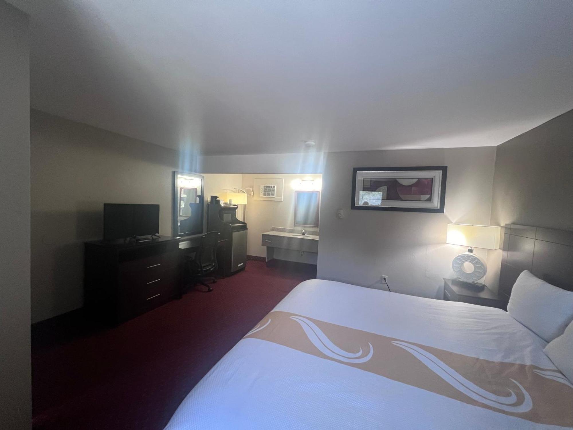 Rodeway Inn & Suites Hershey Exteriér fotografie