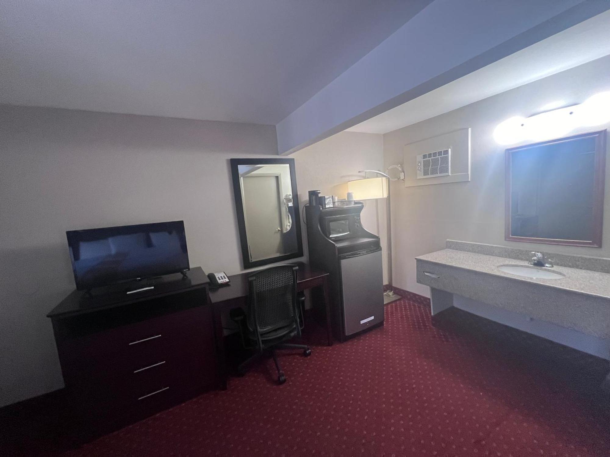 Rodeway Inn & Suites Hershey Exteriér fotografie